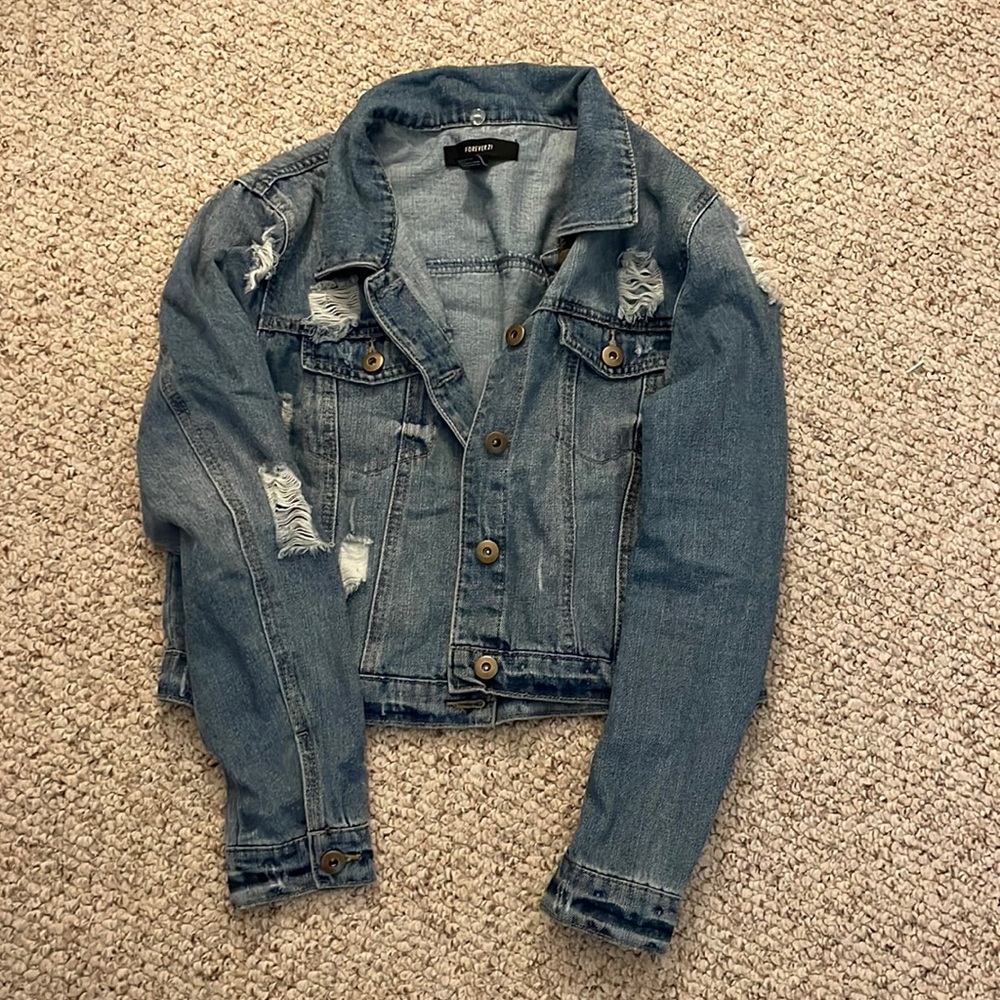 NWOT. Size medium.